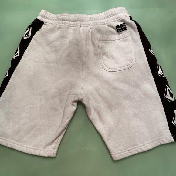 Boy shorts - Picture 2 of 3